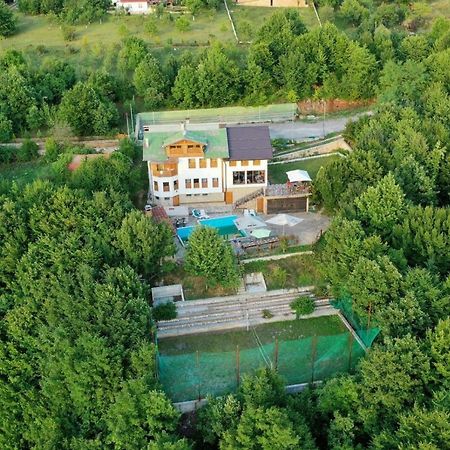 Villa White Dove ซาราเยโว ภายนอก รูปภาพ