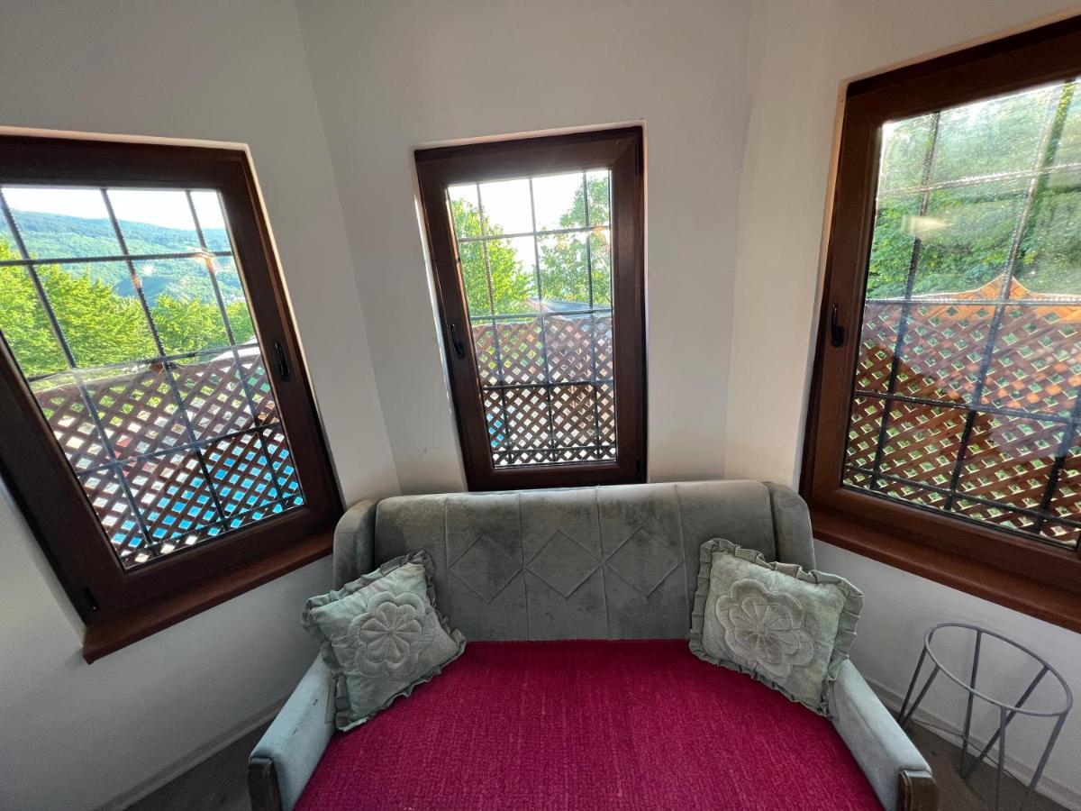 Villa White Dove ซาราเยโว ภายนอก รูปภาพ