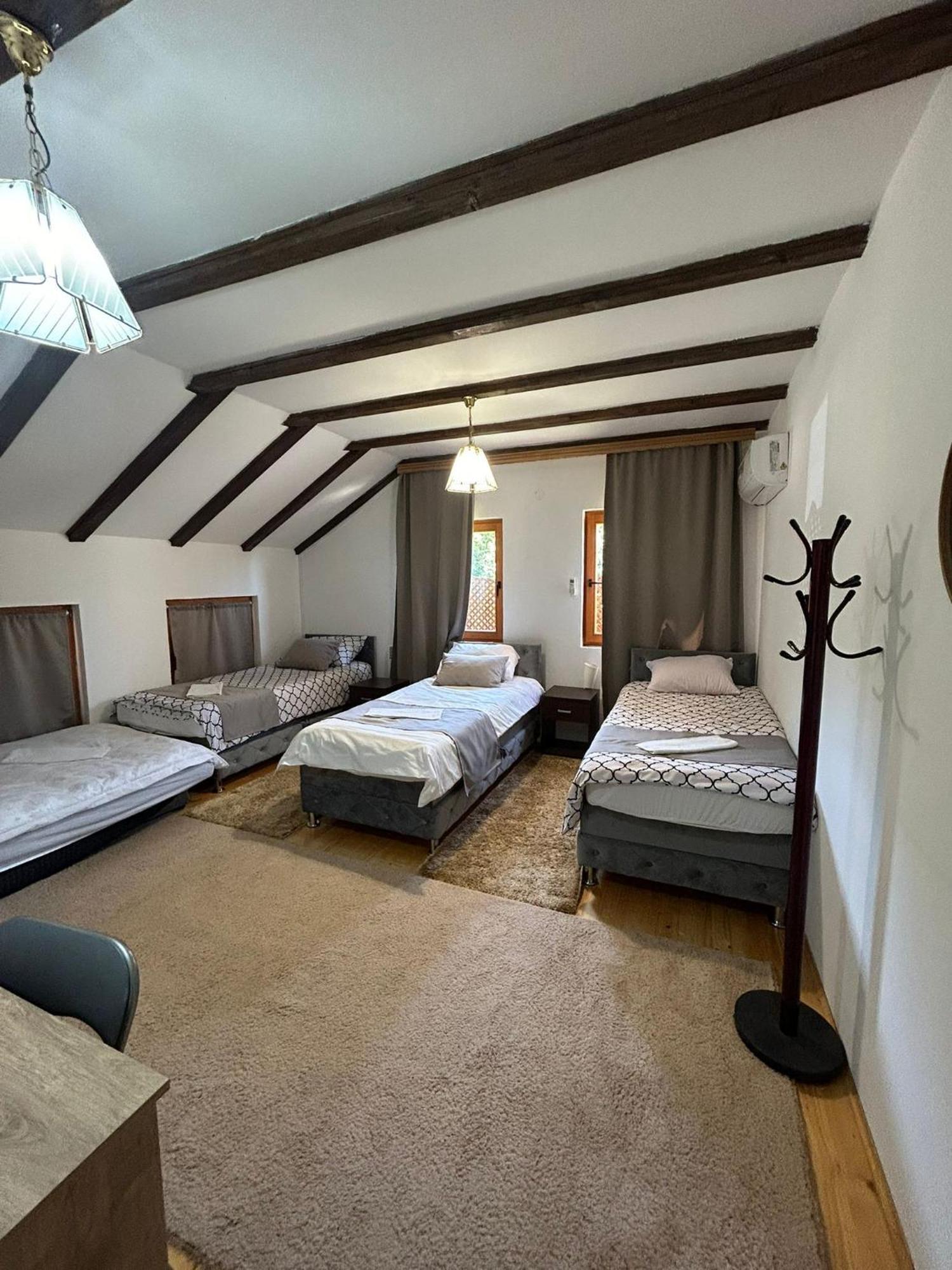 Villa White Dove ซาราเยโว ภายนอก รูปภาพ